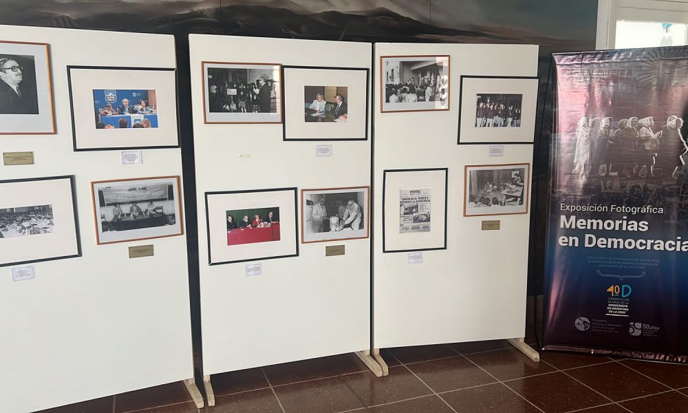 Exposición fotográfica “Memorias en democracia”